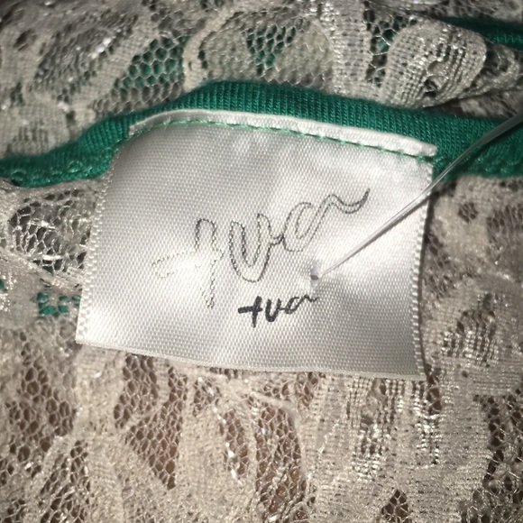 👑YUA LACE ORANGE TANK TOP👑 - Picture 4 of 4